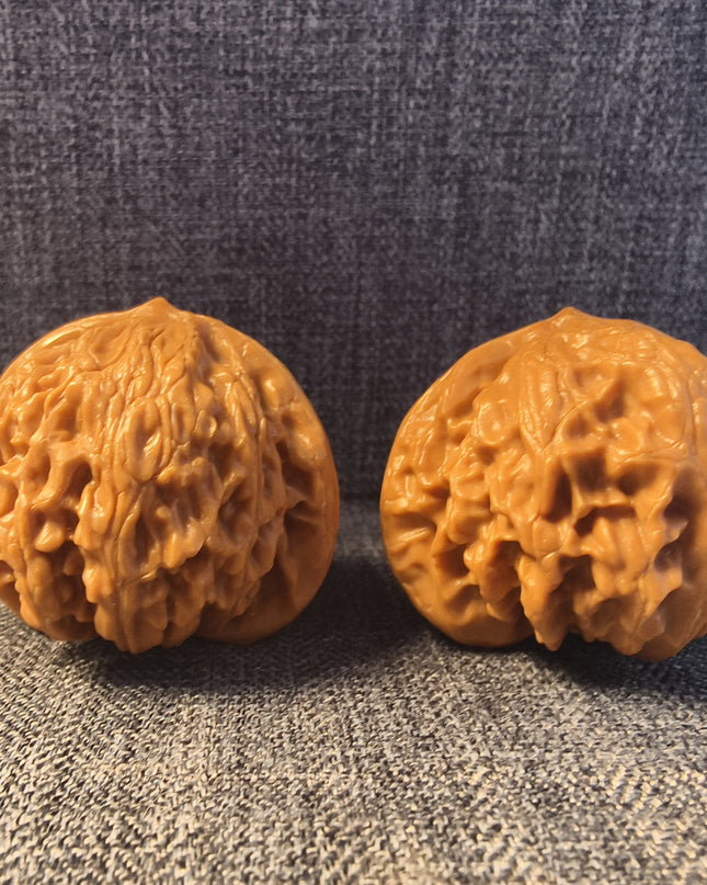 Collector Grade Base-Coated Palace Lantern Wenwan Walnuts (39×35mm)