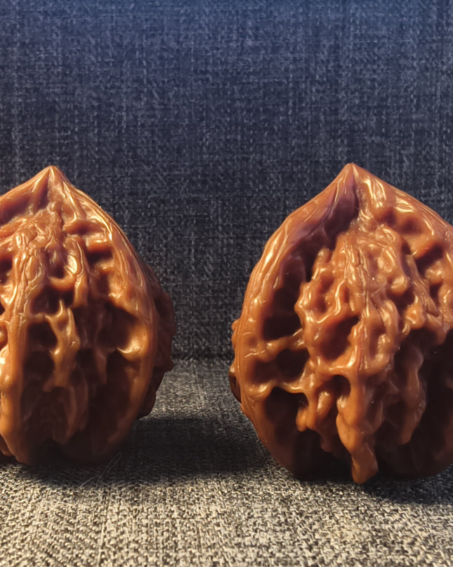 Collector Grade PanShan Tri-Ridge Wenwan Walnuts (35×40mm)