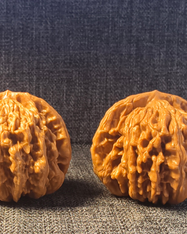 Base-Coated Four-Story Tower Wenwan Walnuts