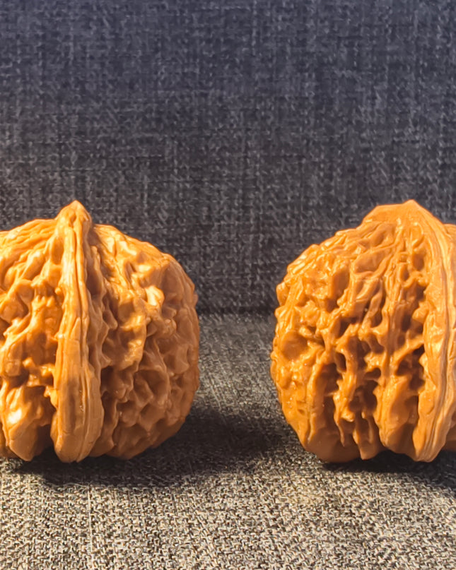 Base-Coated Four-Story Tower Wenwan Walnuts